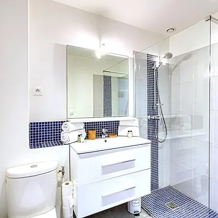 13 Legof - Superbe 2 Pieces Avec Balcon Au Coeur De ! * Cannes