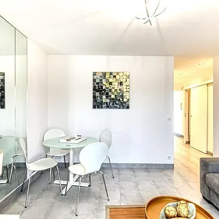 13 Legof - Superbe 2 Pieces Avec Balcon Au Coeur De ! Apartment Cannes