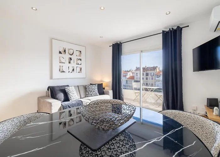 13 Legof - Superbe 2 Pieces Avec Balcon Au Coeur De ! Daire