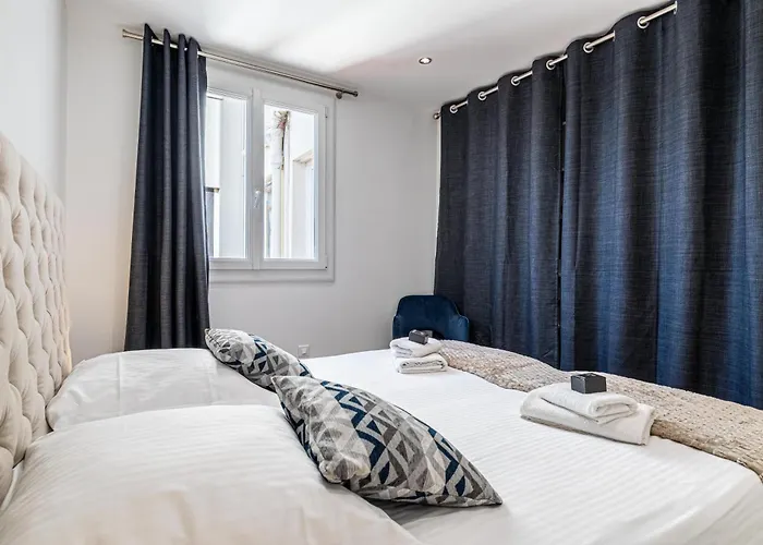 13 Legof - Superbe 2 Pieces Avec Balcon Au Coeur De ! * Cannes